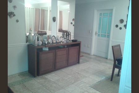 Casa à venda com 4 quartos, 355m² em Brooklin, São Paulo