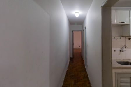 Apartamento à venda com 76m², 2 quartos e 1 vagaCorredor