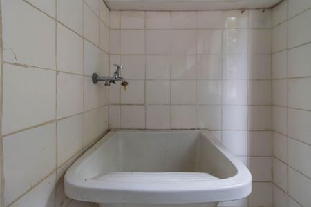 Apartamento à venda com 76m², 2 quartos e 1 vagaÁrea de Serviço
