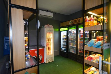 Apartamento para alugar com 36m², 1 quarto e 1 vaga Apartamento para alugar com 36m², 1 quarto e 1 vagaMercado