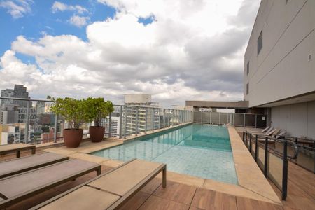 Apartamento para alugar com 36m², 1 quarto e 1 vaga Apartamento para alugar com 36m², 1 quarto e 1 vagaÁrea comum - Piscina