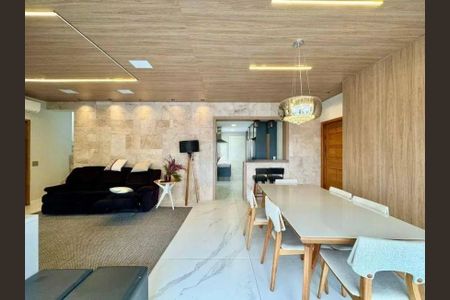 Apartamento à venda com 4 quartos, 181m² em Jardim das Acacias, São Paulo