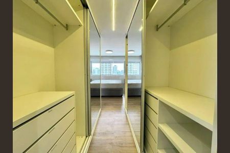 Apartamento à venda com 4 quartos, 181m² em Jardim das Acacias, São Paulo