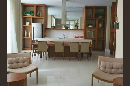 Apartamento à venda com 4 quartos, 181m² em Jardim das Acacias, São Paulo