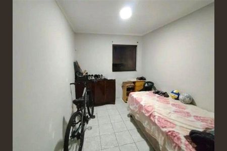 Casa à venda com 4 quartos, 152m² em Vila Lucia, São Paulo