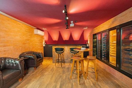 Casa à venda com 4 quartos, 637m² em Jardim Guedala, São Paulo