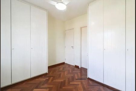 Casa à venda com 3 quartos, 325m² em Jardim Viana, São Paulo