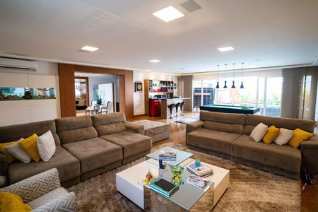 Casa à venda com 6 quartos, 745m² em Campo Belo, São Paulo