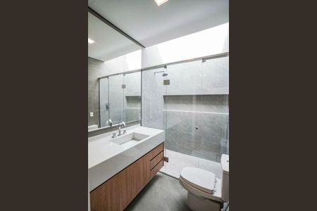 Casa à venda com 622m², 4 quartos e 4 vagas