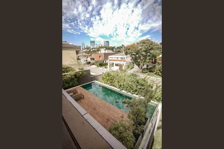 Casa à venda com 622m², 4 quartos e 4 vagas