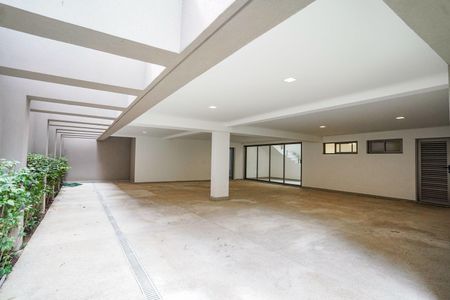 Casa à venda com 622m², 4 quartos e 4 vagas
