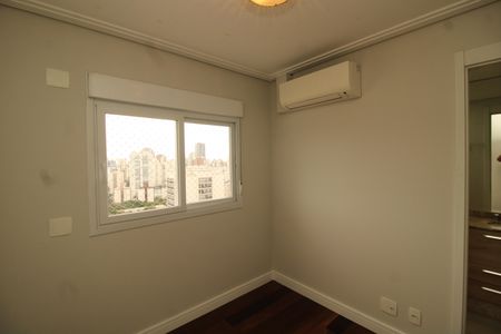 Apartamento à venda com 126m², 3 quartos e 2 vagasSuíte 2