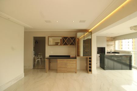 Sala de apartamento à venda com 3 quartos, 126m² em Vila Mariana, São Paulo