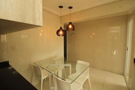 Apartamento à venda com 126m², 3 quartos e 2 vagasCozinha