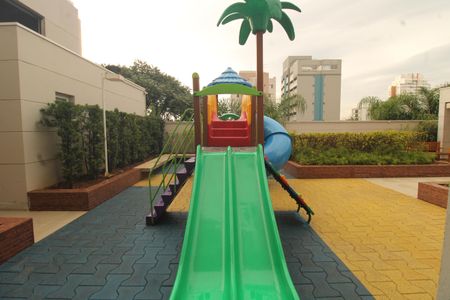 Apartamento à venda com 126m², 3 quartos e 2 vagasÁrea comum - Playground