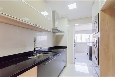 Apartamento à venda com 126m², 3 quartos e 2 vagasCozinha
