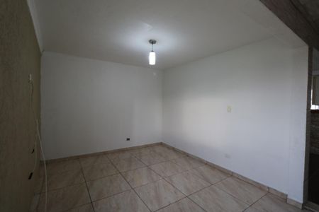 Casa para alugar com 75m², 2 quartos e 1 vagaSala