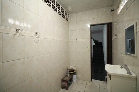 Casa para alugar com 75m², 2 quartos e 1 vaga Casa para alugar com 75m², 2 quartos e 1 vagaBanheiro 1
