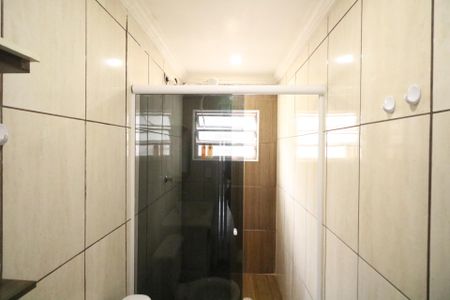 Casa para alugar com 75m², 2 quartos e 1 vaga Casa para alugar com 75m², 2 quartos e 1 vagaBanheiro 2