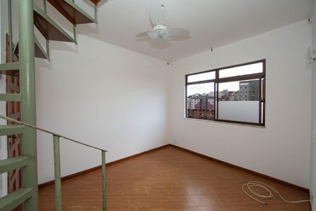 SALA de apartamento à venda com 3 quartos, 150m² em Padre Eustáquio, Belo Horizonte