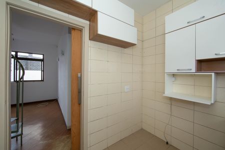Apartamento à venda com 150m², 3 quartos e 2 vagasCOZINHA