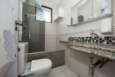 Apartamento à venda com 150m², 3 quartos e 2 vagasBANHEIRO2