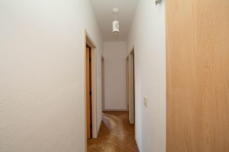 Apartamento à venda com 150m², 3 quartos e 2 vagasCORREDOR