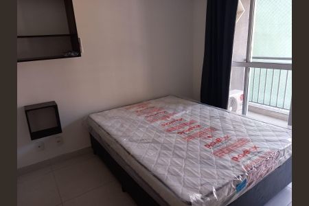 Apartamento à venda com 28m², 1 quarto e sem vagaSala/Quarto