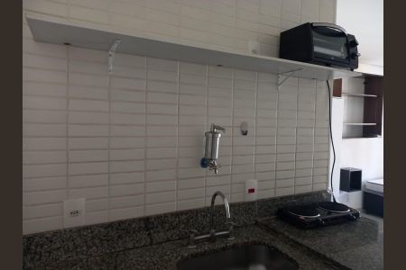 Cozinha de apartamento à venda com 1 quarto, 28m² em Bela Vista, São Paulo