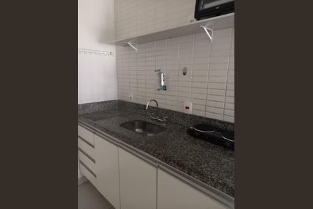 Cozinha de apartamento à venda com 1 quarto, 28m² em Bela Vista, São Paulo