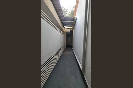 Casa para alugar com 60m², 1 quarto e 1 vagaCorredor