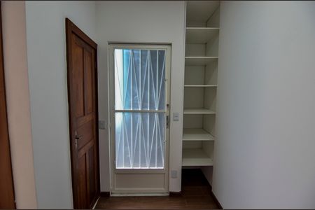 Casa à venda com 100m², 4 quartos e 1 vaga Casa à venda com 100m², 4 quartos e 1 vagaSuíte 3