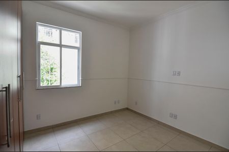 Casa à venda com 100m², 4 quartos e 1 vaga Casa à venda com 100m², 4 quartos e 1 vagaSuíte 1