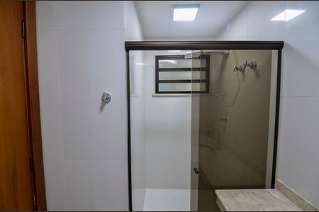 Casa à venda com 100m², 4 quartos e 1 vaga Casa à venda com 100m², 4 quartos e 1 vagaBanheiro da Suíte 2