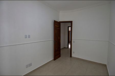 Casa à venda com 100m², 4 quartos e 1 vaga Casa à venda com 100m², 4 quartos e 1 vagaQuarto