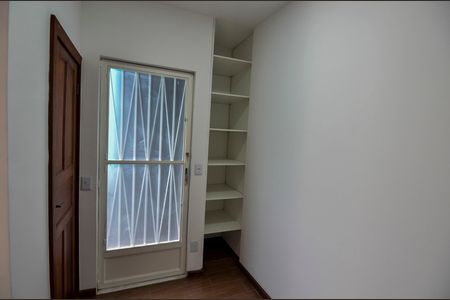 Casa à venda com 100m², 4 quartos e 1 vaga Casa à venda com 100m², 4 quartos e 1 vagaSuíte 3