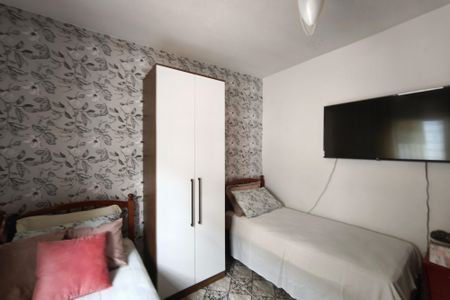 Casa à venda com 235m², 2 quartos e 3 vagasQuarto 2