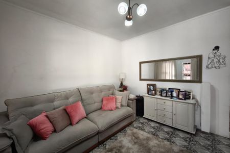 Casa à venda com 235m², 2 quartos e 3 vagasSala