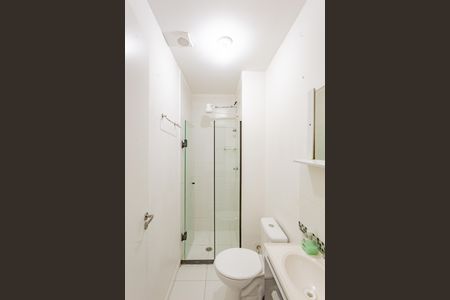 Banheiro de apartamento para alugar com 2 quartos, 43m² em Vila Moraes, São Paulo