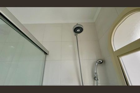 Apartamento à venda com 297m², 3 quartos e 4 vagas Apartamento à venda com 297m², 3 quartos e 4 vagasBanheiro da Suíte 3