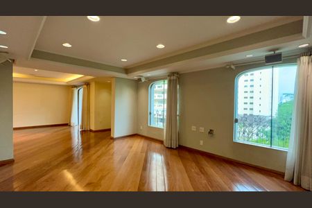 Apartamento à venda com 297m², 3 quartos e 4 vagas Apartamento à venda com 297m², 3 quartos e 4 vagasSala 1