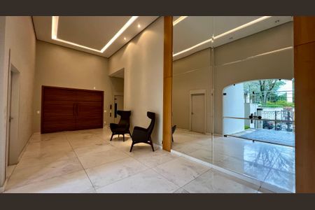 Apartamento à venda com 297m², 3 quartos e 4 vagas Apartamento à venda com 297m², 3 quartos e 4 vagasHall de entrada