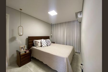 Casa à venda com 3 quartos, 130m² em Cabral, Contagem