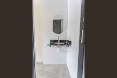 Studio para alugar com 15m², 1 quarto e sem vaga Studio para alugar com 15m², 1 quarto e sem vagaBanheiro Social