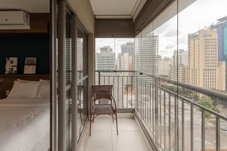 Sacada de kitnet/studio para alugar com 1 quarto, 25m² em Indianópolis, São Paulo
