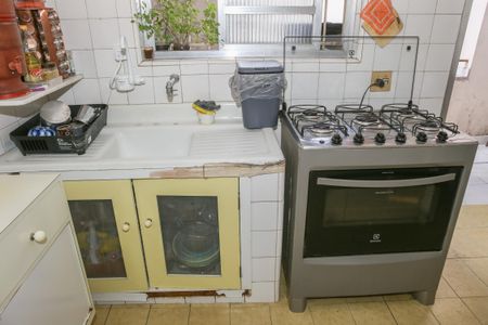 Casa à venda com 345m², 3 quartos e 1 vaga Casa à venda com 345m², 3 quartos e 1 vagaCozinha