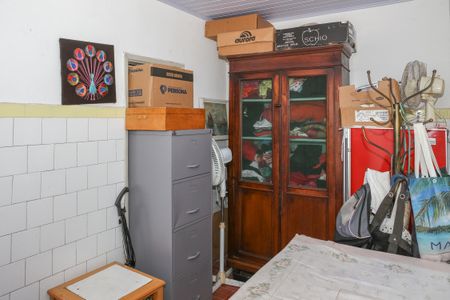 Casa à venda com 345m², 3 quartos e 1 vaga Casa à venda com 345m², 3 quartos e 1 vagaAteliê