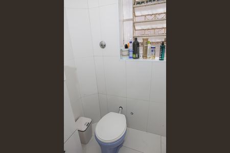 Casa à venda com 345m², 3 quartos e 1 vaga Casa à venda com 345m², 3 quartos e 1 vagaBanheiro