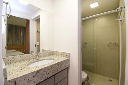 Studio para alugar com 30m², 1 quarto e sem vagaBanheiro do Studio