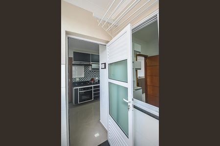 Apartamento à venda com 44m², 2 quartos e 1 vagaÁrea de Serviço